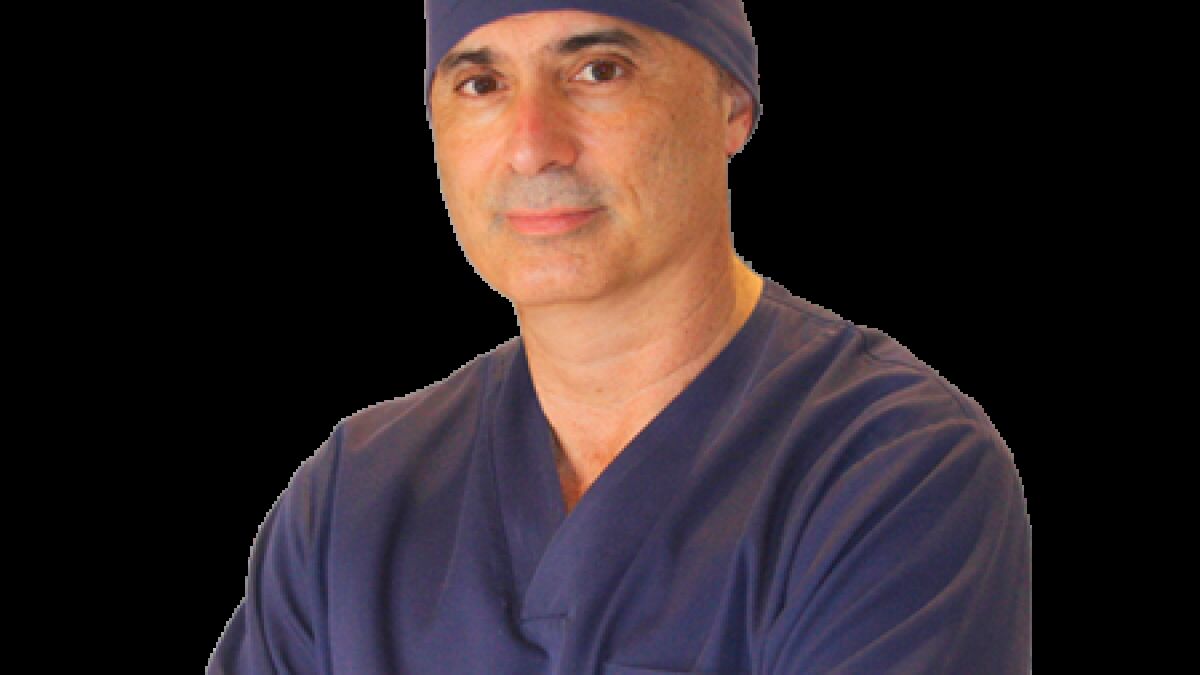 Clínica Esbeltia, todo un referente en injerto capilar en Málaga | Onda  Cero Radio