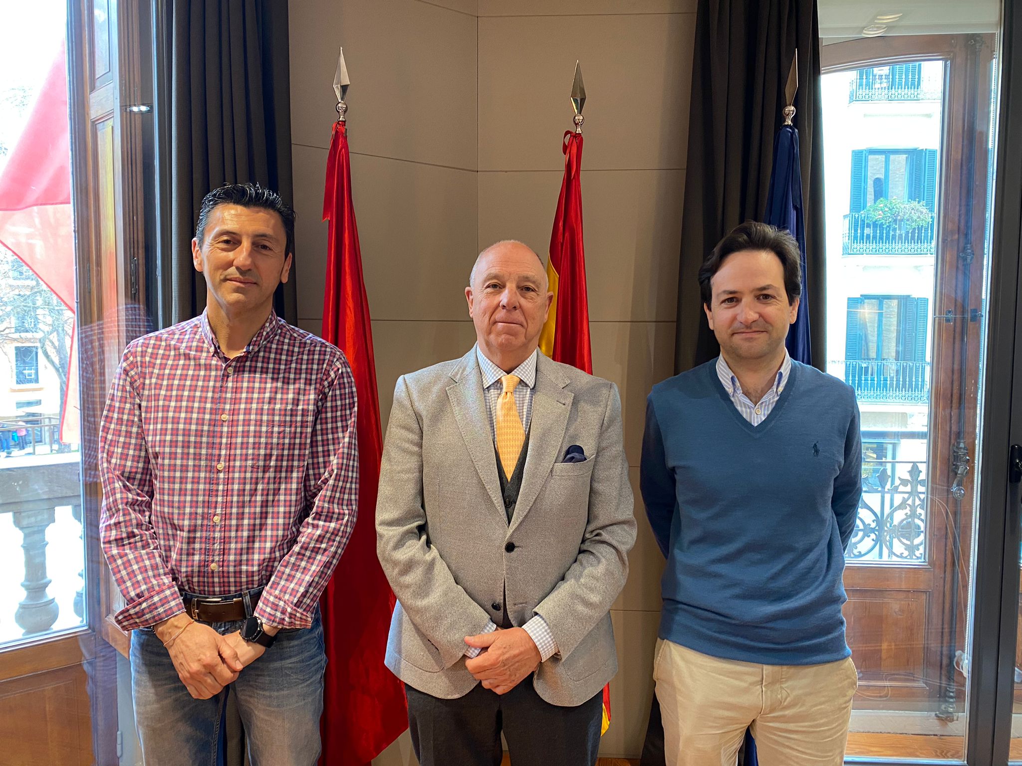 Criptomonedas: formación e información Criptomonedas: formación e información