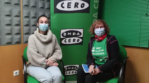 Ana Santos y Rebeca Castro en los estudio de Onda Cero Pontevedra Más de Uno Pontevedra