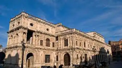 El Pleno aborda modificaciones presupuestarias, la invasión de Ucrania y las obras en la Ronda El Pleno aborda modificaciones presupuestarias, la invasión de Ucrania y las obras en la Ronda