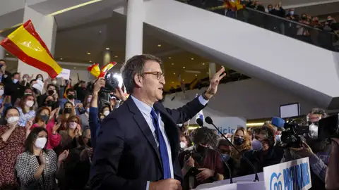 Feijóo, en un mitin del PP. Feijóo, en un mitin del PP. / Efe