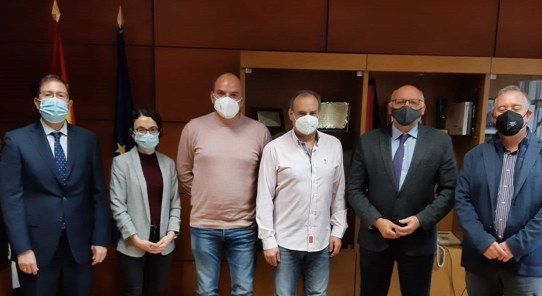 Las deficiencias de los vehículos de emergencias del Túnel de Somport llegan a Madrid Las deficiencias de los vehículos de emergencias del Túnel de Somport llegan a Madrid