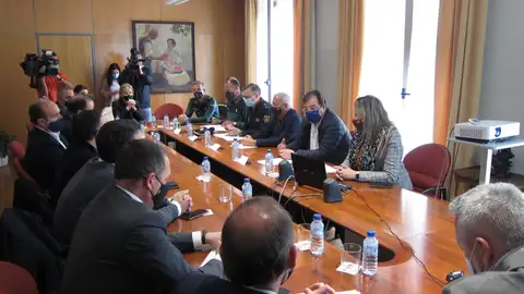 La delegada del Gobierno dice que se empleará la "contundencia" de la ley contra los actos violentos de huelguistas La delegada del Gobierno dice que se empleará la "contundencia" de la ley contra los actos violentos de huelguistas