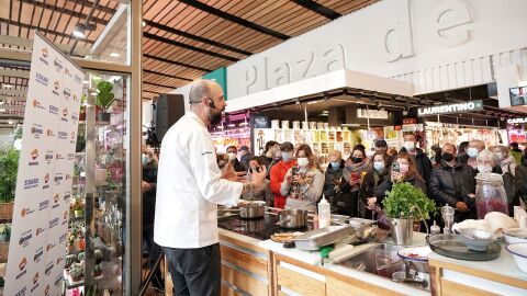 Edorta lamo, cocinero del restaurante Arrea de kanpezu