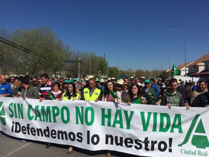 ASAJA espera una gran participación en la tractorada de Ciudad Real: "El campo ha dicho basta ya" ASAJA espera una gran participación en la tractorada de Ciudad Real: "El campo ha dicho basta ya"