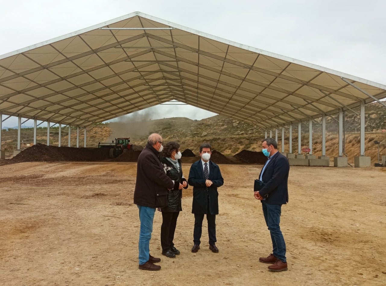 Huesca ya ha recogido 1,6 millones de kilos de materia orgánica Huesca ya ha recogido 1,6 millones de kilos de materia orgánica