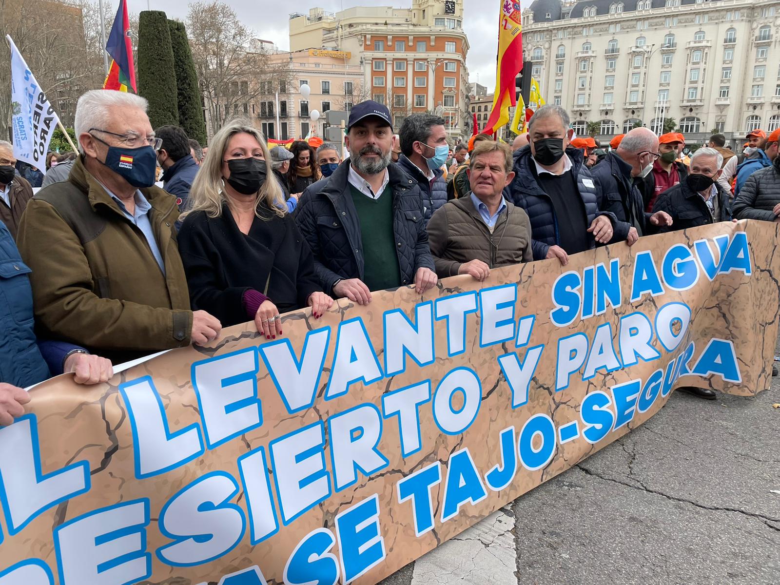 "Si el gobierno de España no cuenta con el sector agrario solo nos queda confiar en que Europa nos escuche" "Si el gobierno de España no cuenta con el sector agrario solo nos queda confiar en que Europa nos escuche"