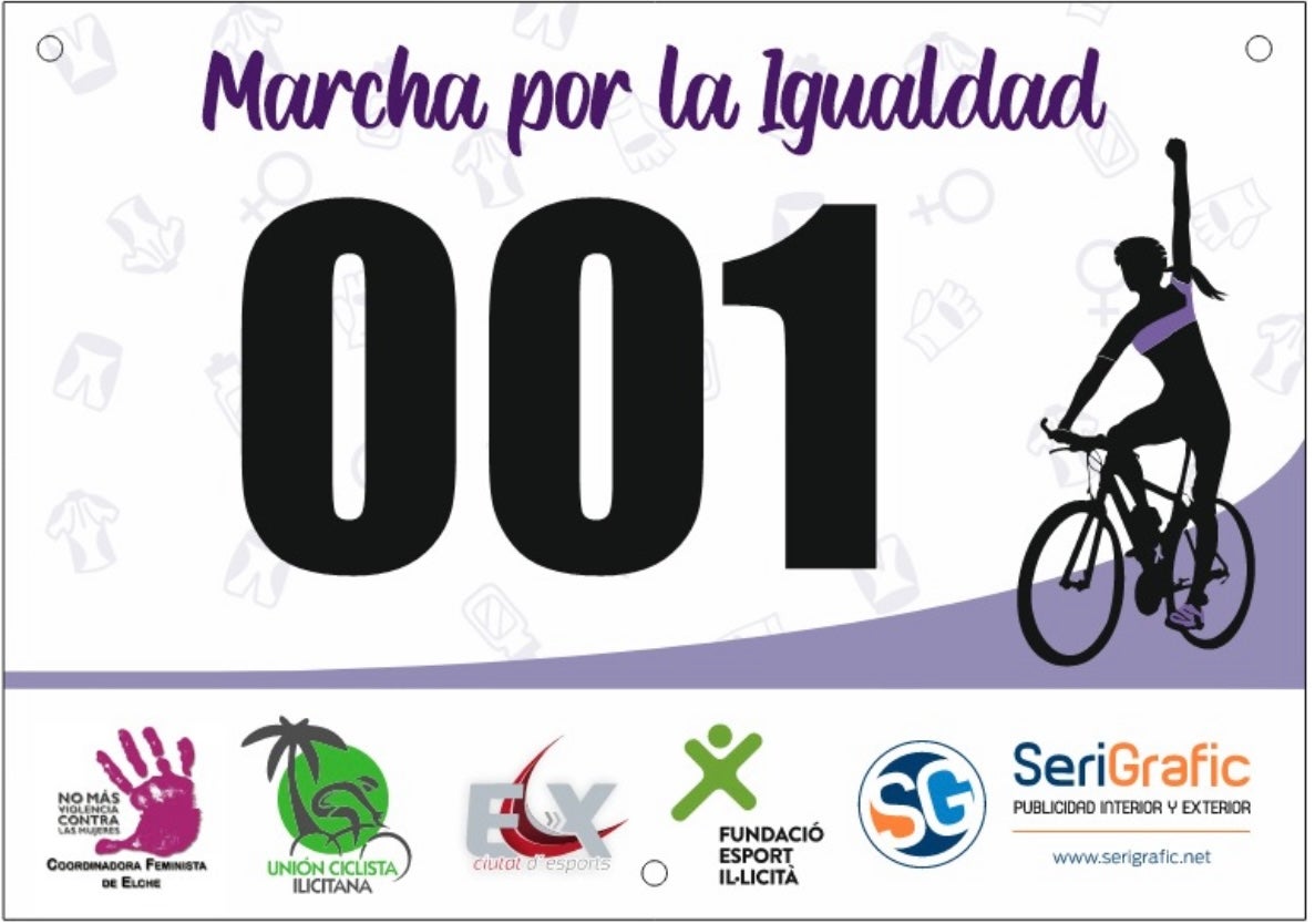 La 'I Marcha en bici por la igualdad' supera los 200 participantes La 'I Marcha en bici por la igualdad' supera los 200 participantes