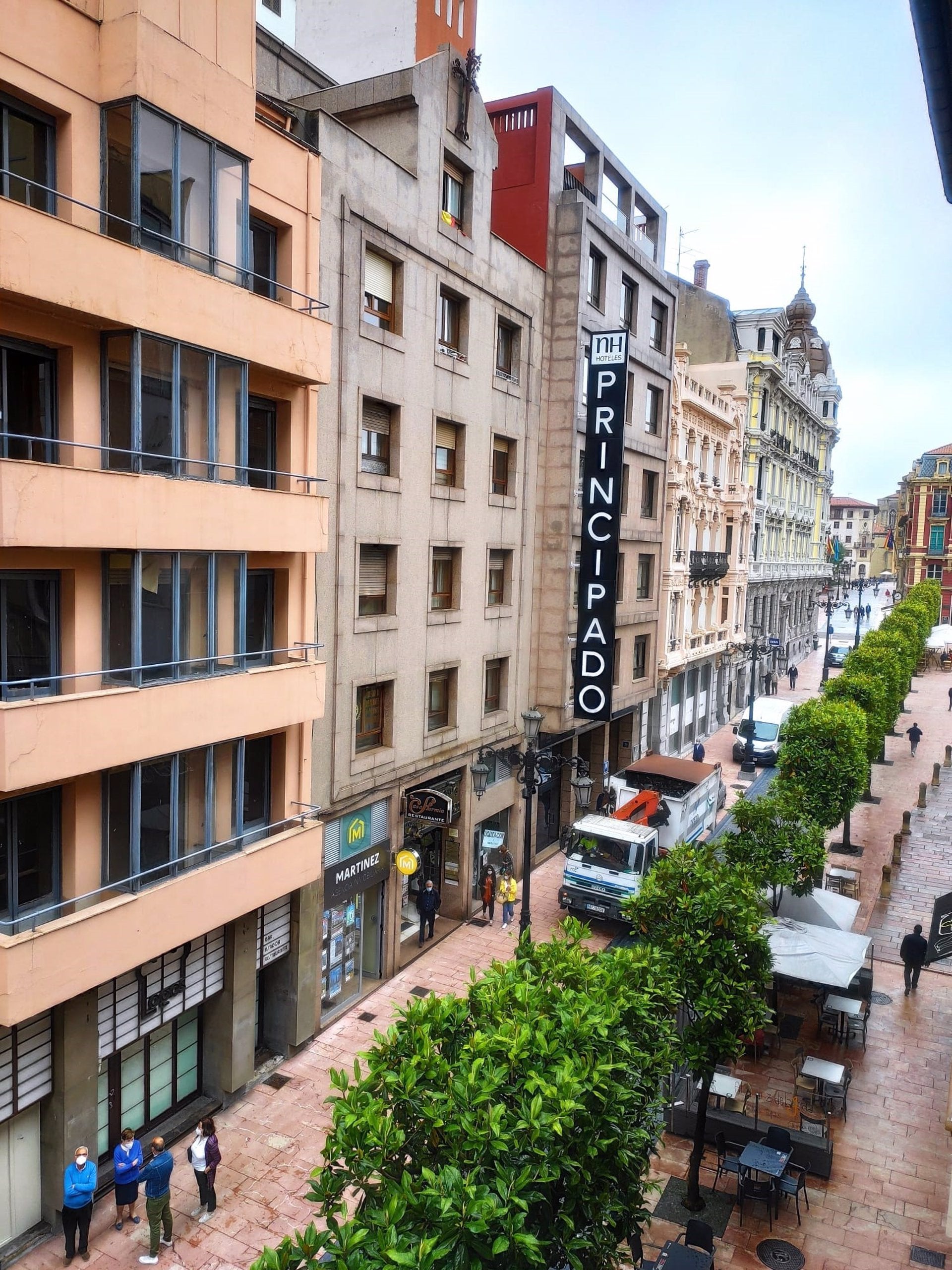 Las pernoctaciones en febrero crecen pero no llegan a los niveles previos a la pandemia Las pernoctaciones en febrero crecen pero no llegan a los niveles previos a la pandemia