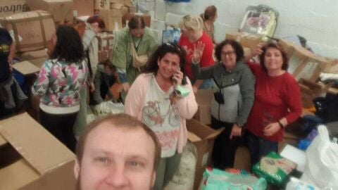 Slavik y voluntarios en El Puerto 