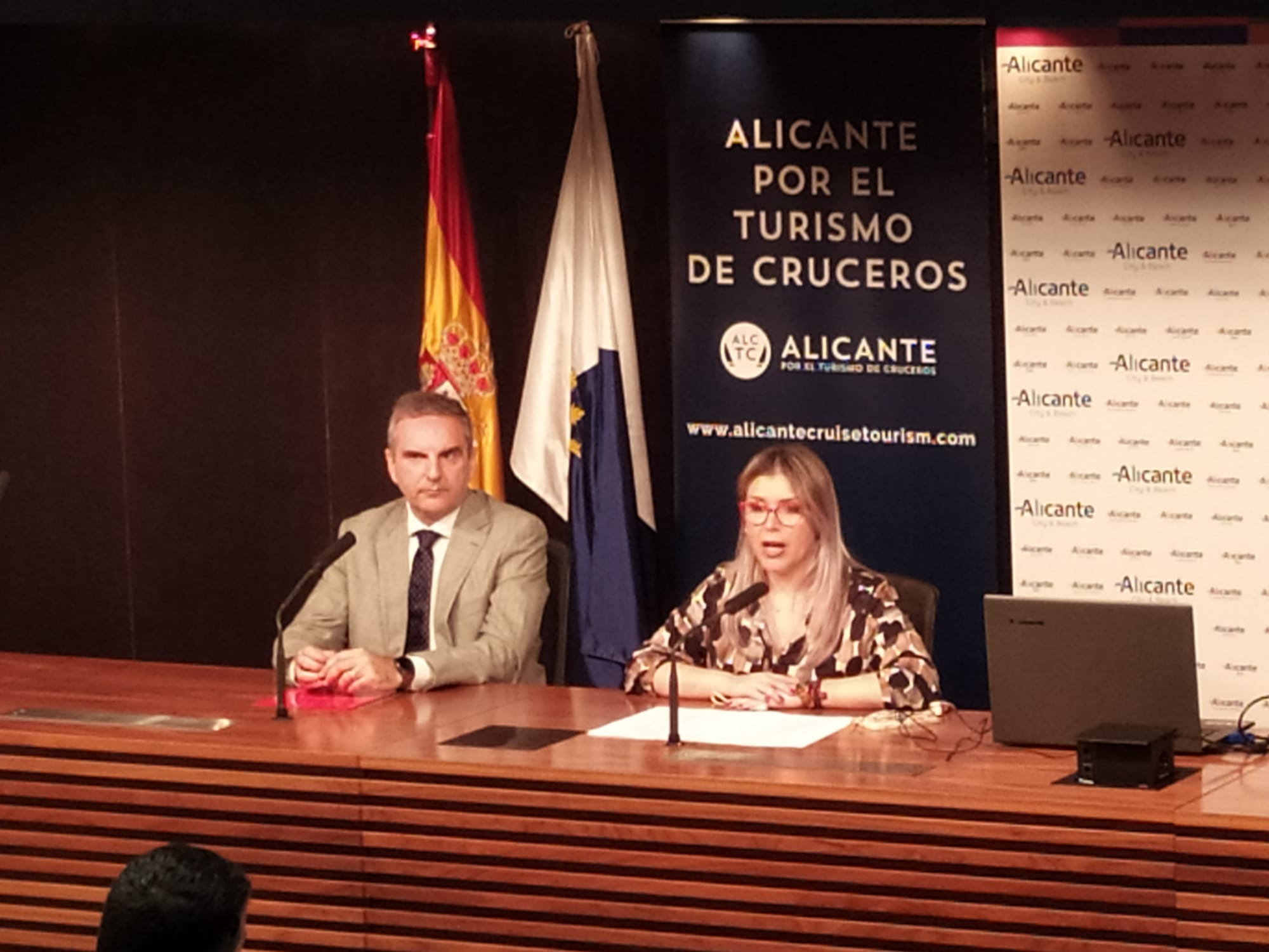 Los cruceristas puntúan a la ciudad de Alicante con un 4,03 sobre 5 Los cruceristas puntúan a la ciudad de Alicante con un 4,03 sobre 5
