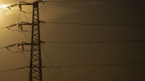 Vecinos de las pedan&iacute;as se manifiestan en Valdebotoa este jueves exigiendo una soluci&oacute;n a los cortes de luz