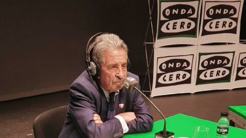 Miguel &Aacute;ngel Revilla en Julia en la Onda