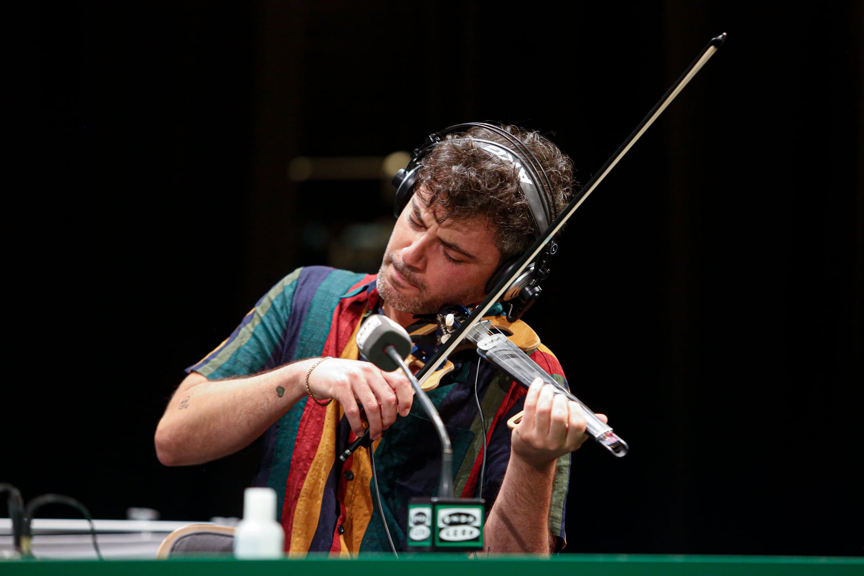 Entrevista al violinista eléctrico José Asunción Entrevista al violinista eléctrico José Asunción