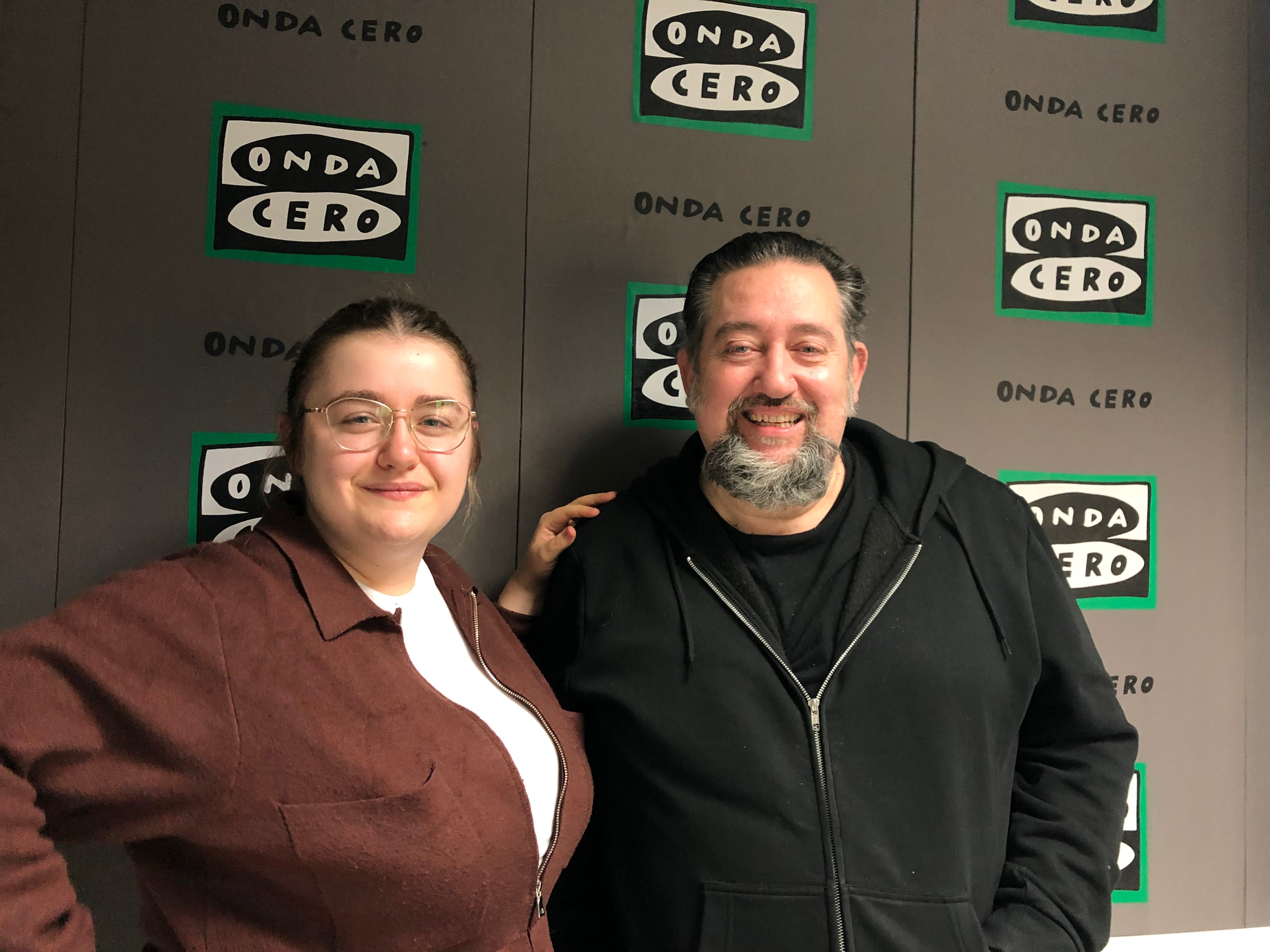 Humor intergeneracional con Mariano y Marta Bartolomé Humor intergeneracional con Mariano y Marta Bartolomé