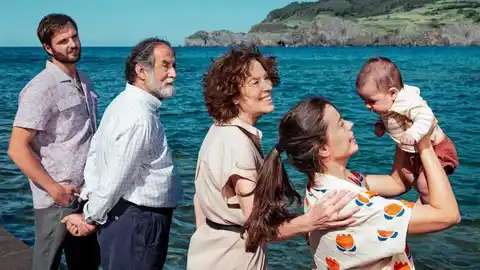 Imagen promocional de la película 'Cinco lobitos', la ópera prima de la directora Alauda Ruiz de Azúa Imagen promocional de la película 'Cinco lobitos', la ópera prima de la directora Alauda Ruiz de Azúa