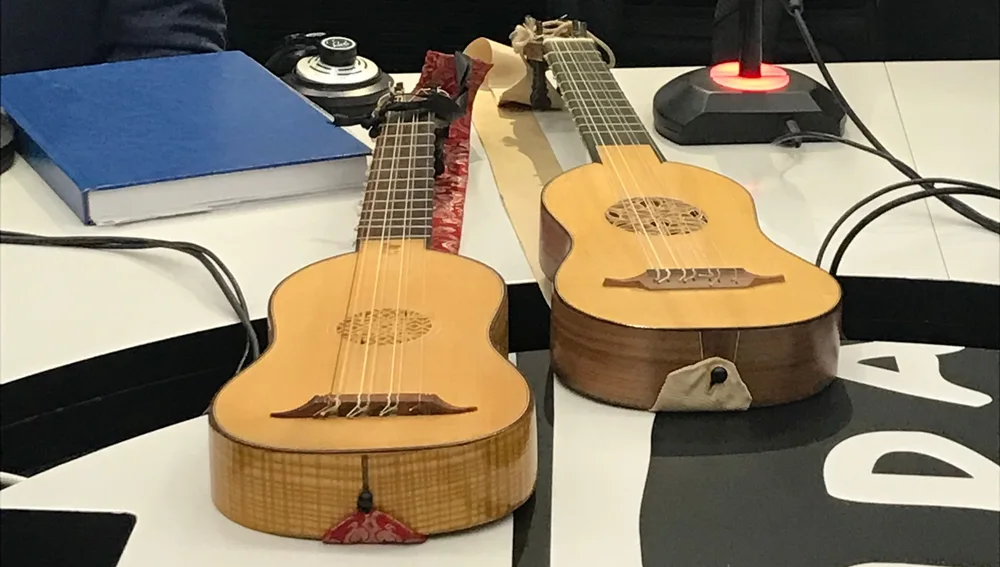 Guitarra de cuatro órdenes, el instrumento del siglo XVI recuperado por el músico Jesús Alonso