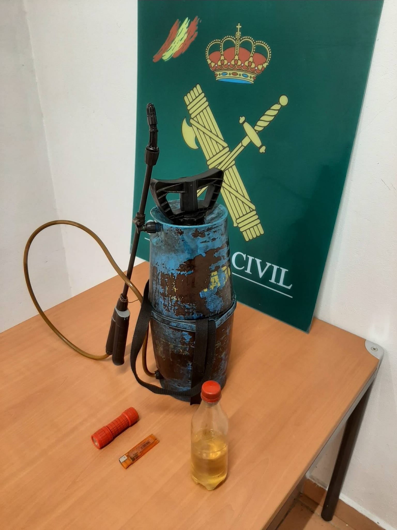 Detenido el presunto autor de dos incendios forestales en Cantabria Detenido el presunto autor de dos incendios forestales en Cantabria