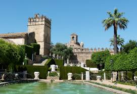 El ayuntamiento aprueba hoy la concesión del espectáculo de luz y sonido del Alcázar El ayuntamiento aprueba hoy la concesión del espectáculo de luz y sonido del Alcázar
