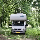 Autocaravana en la naturaleza Autocaravana en la naturaleza