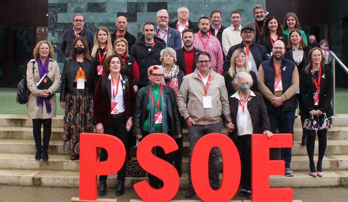 J. Joaquín Hernández elegido secretario general en el Congreso celebrado el sábado en Catral J. Joaquín Hernández elegido secretario general en el Congreso celebrado el sábado en Catral