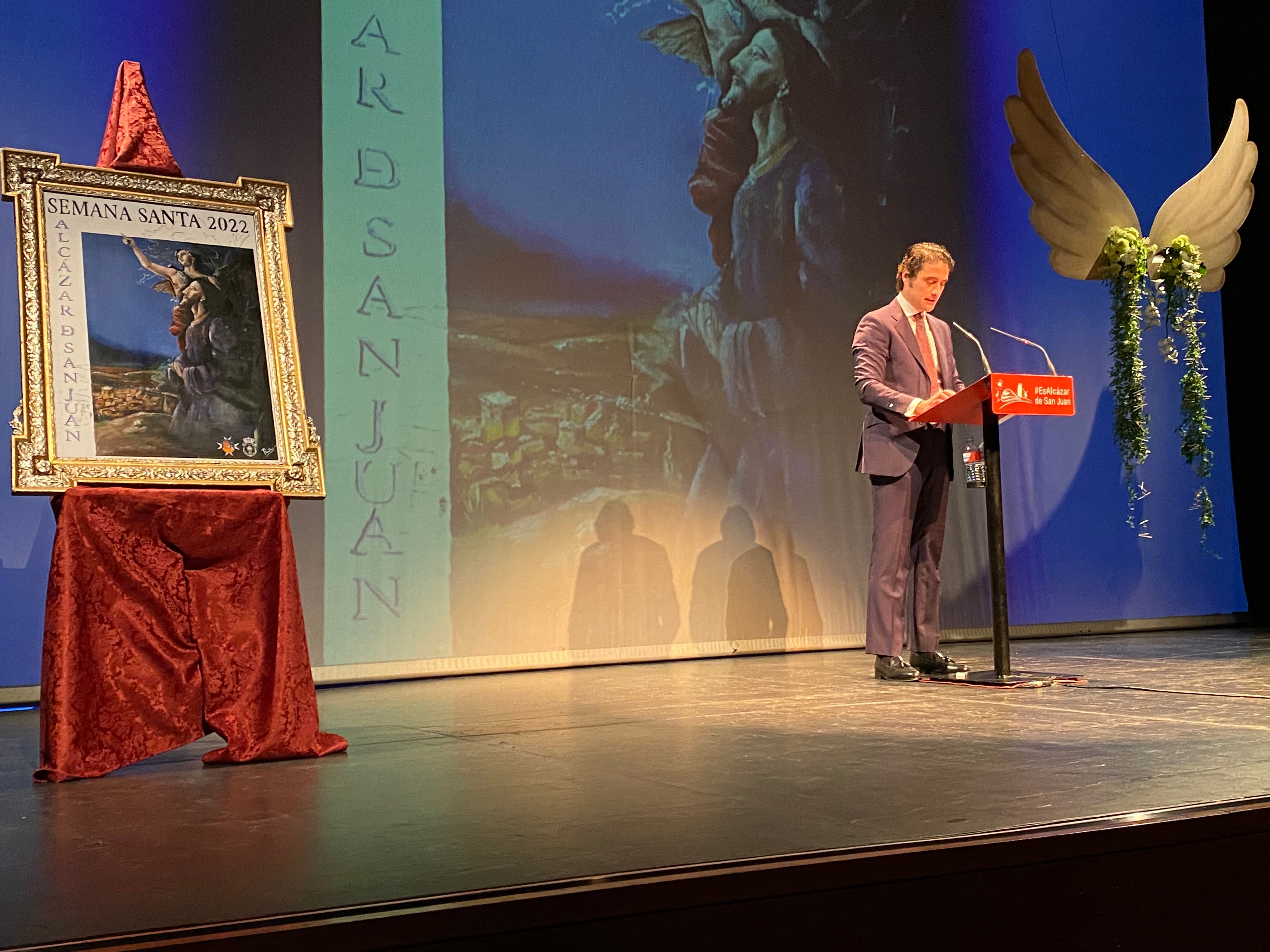 Destellos andaluces se abrazaron con la sobriedad castellana en el pregón de Benezet Destellos andaluces se abrazaron con la sobriedad castellana en el pregón de Benezet