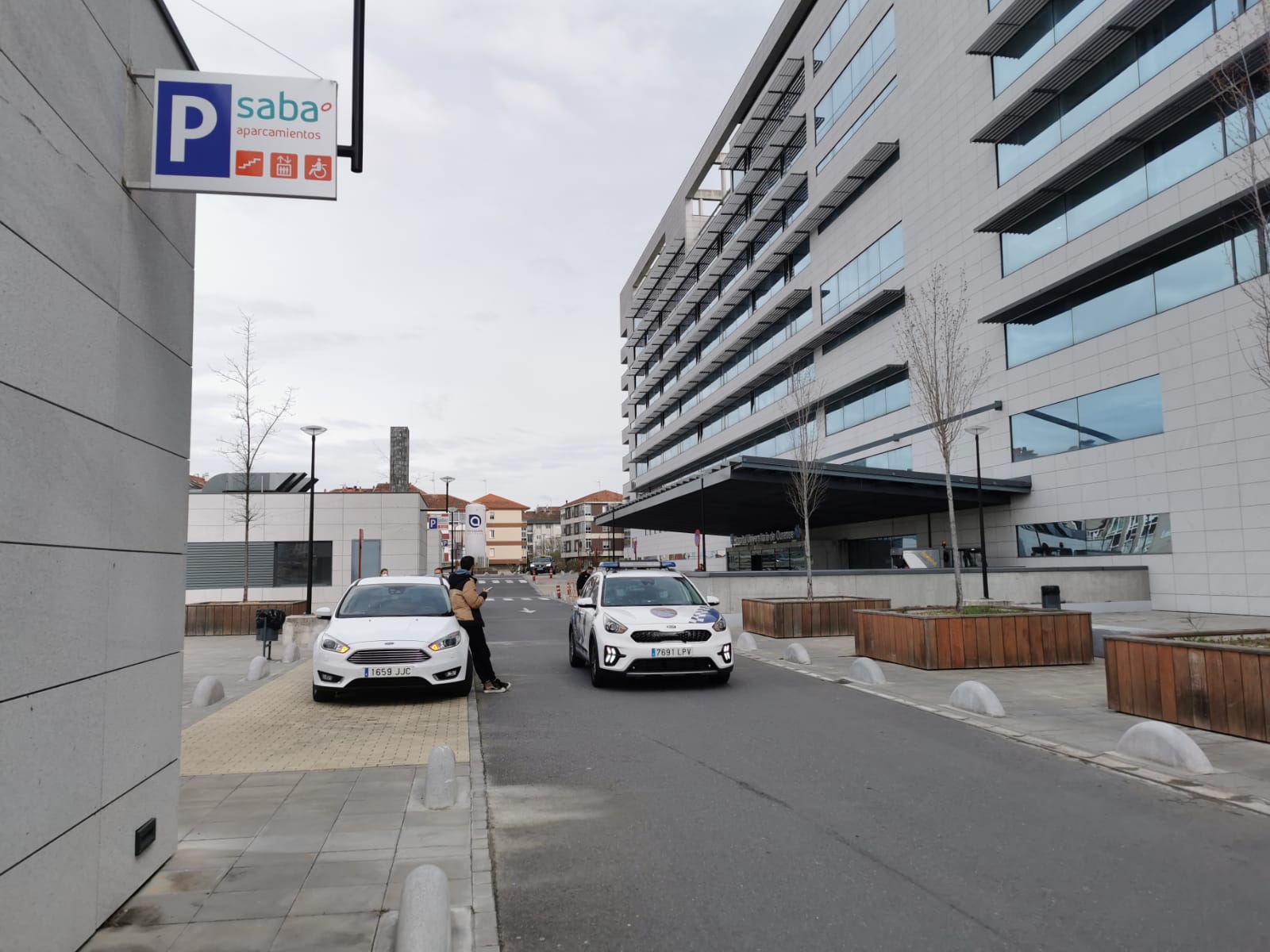 Concello de Ourense e Sergas colaboraran na vixilancia do perímetro do Complexo Hospitalario Concello de Ourense e Sergas colaboraran na vixilancia do perímetro do Complexo Hospitalario