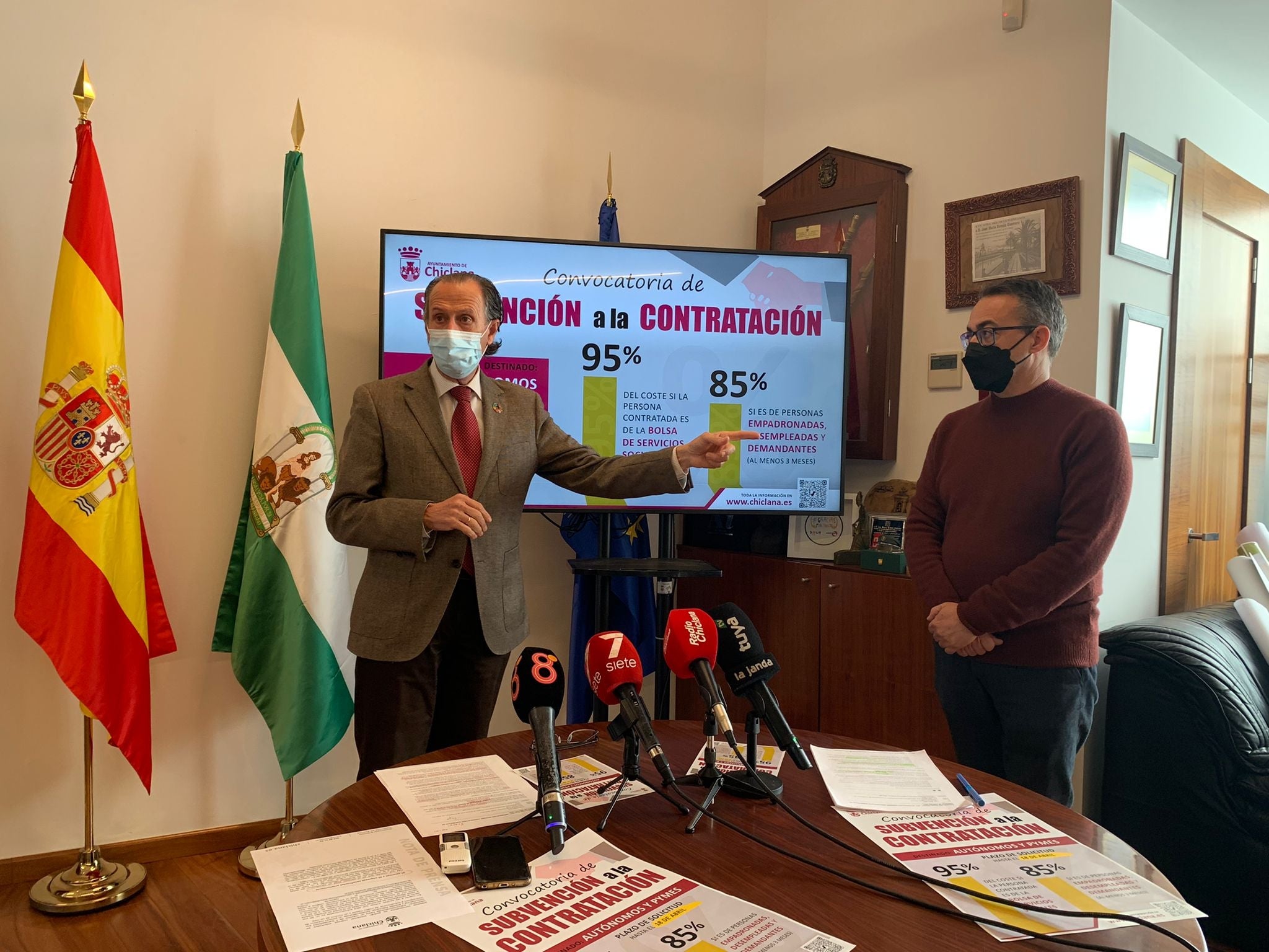 Chiclana relanza su programa de ayuda a la contratación Chiclana relanza su programa de ayuda a la contratación