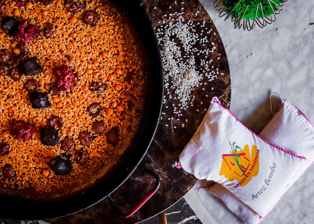 La gran fiesta del arroz reúne un interesante conjunto de actividades con las tres variedades de arroz –tipo senia, bomba y albufera- como protagonistas La gran fiesta del arroz reúne un interesante conjunto de actividades con las tres variedades de arroz –tipo senia, bomba y albufera- como protagonistas