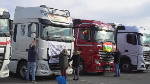 Camioneros en huelga Logroño