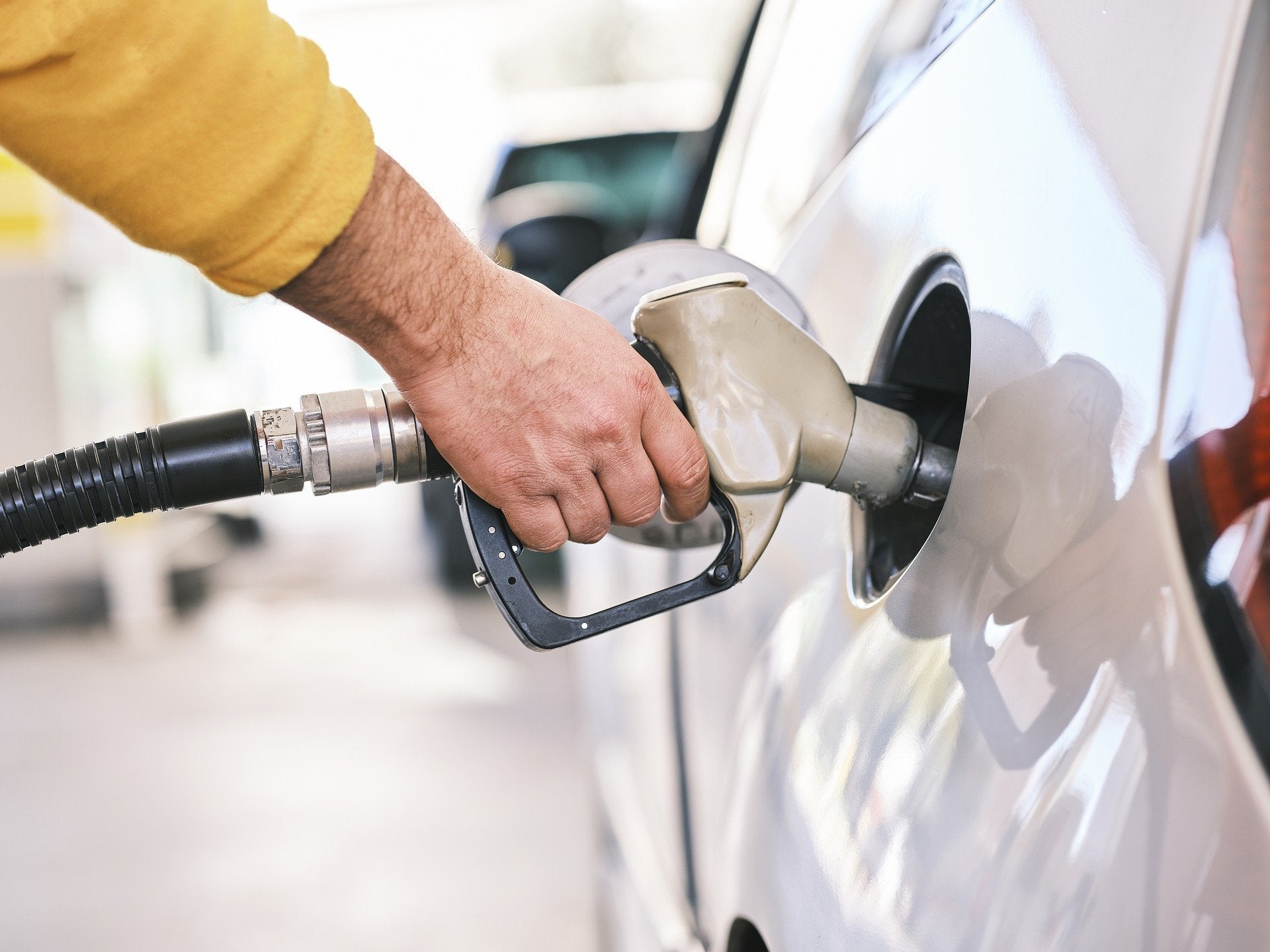 El precio de la gasolina en Europa: en qué países es más cara y más barata El precio de la gasolina en Europa: en qué países es más cara y más barata