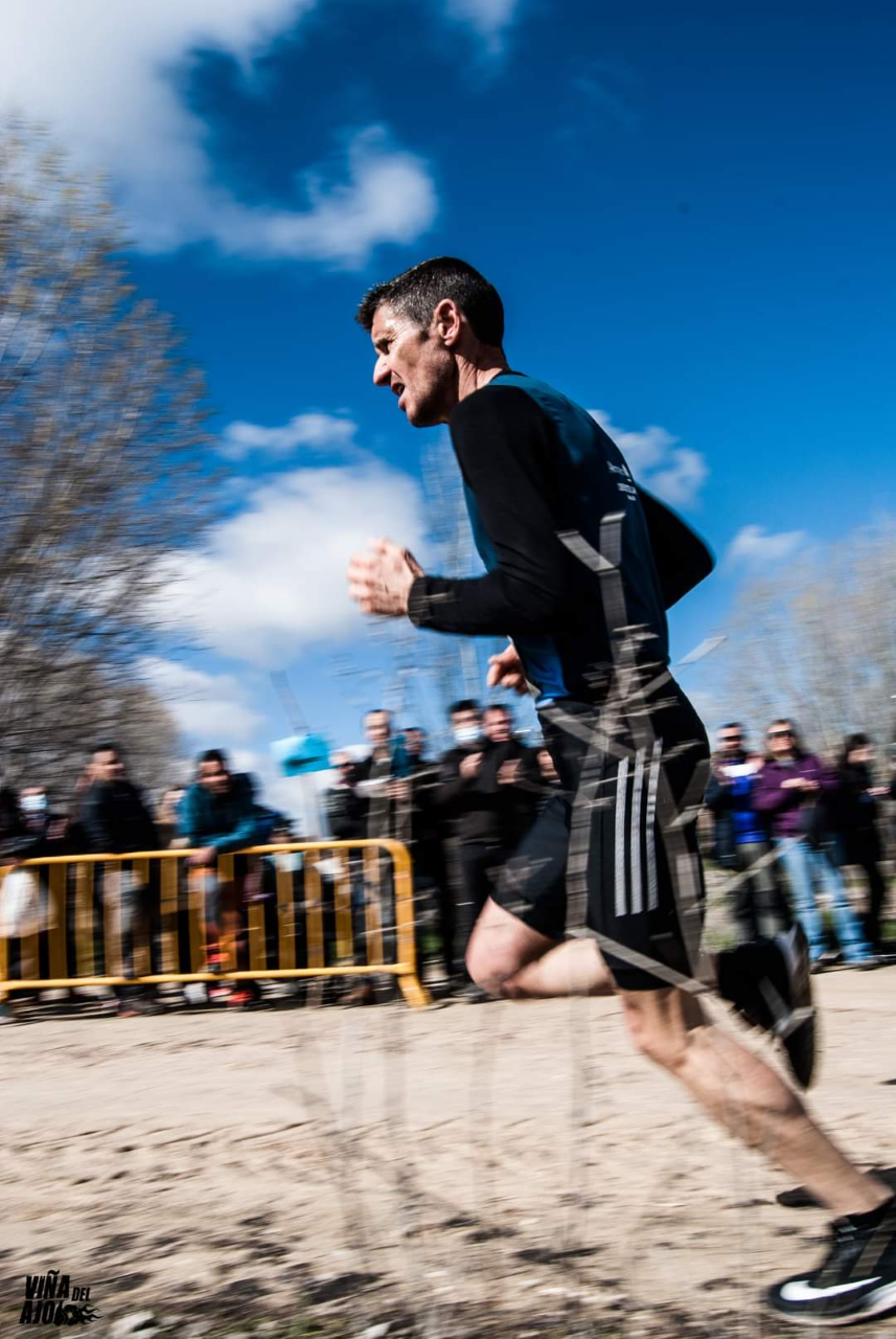 El segoviano Pedro Luis Gómez completó este domingo su décimo tercera Media Maratón de Segovia El segoviano Pedro Luis Gómez completó este domingo su décimo tercera Media Maratón de Segovia