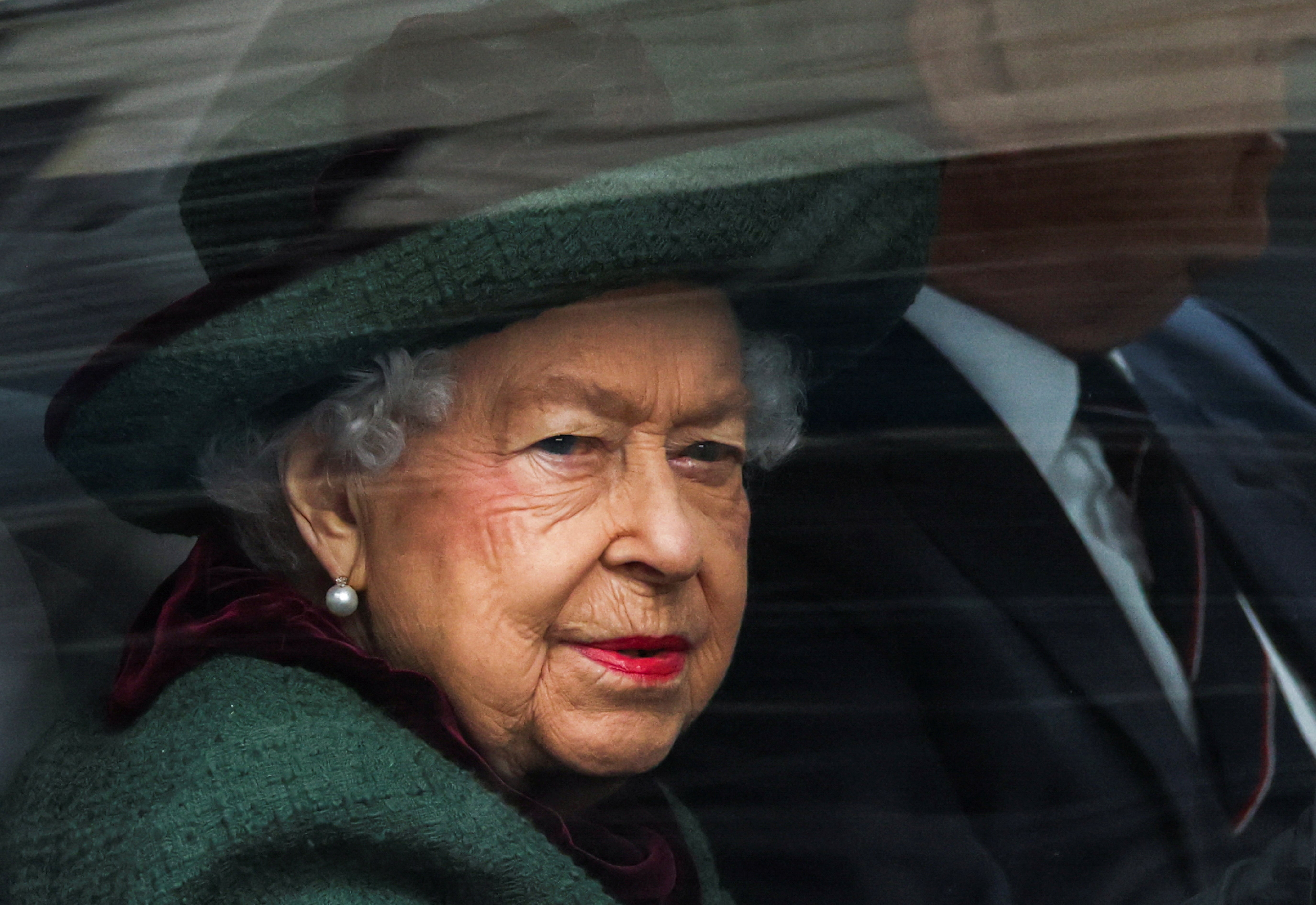 Mesa de redacción: La reina Isabel II cumple 96 años Mesa de redacción: La reina Isabel II cumple 96 años
