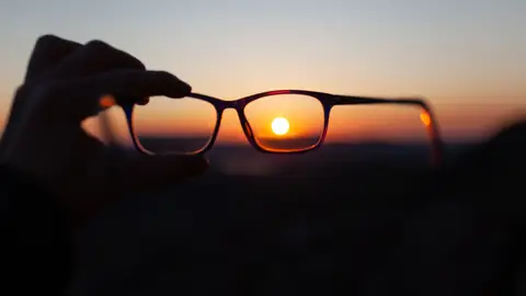 Miopía: claves y consejos para cuidar la visión y evitar que aumenten las dioptrías Miopía: claves y consejos para cuidar la visión y evitar que aumenten las dioptrías