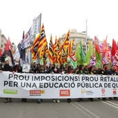 Los sindicatos de profesores vuelven a la calle en contra de la gestión de la Generalitat Los sindicatos de profesores vuelven a la calle en contra de la gestión de la Generalitat