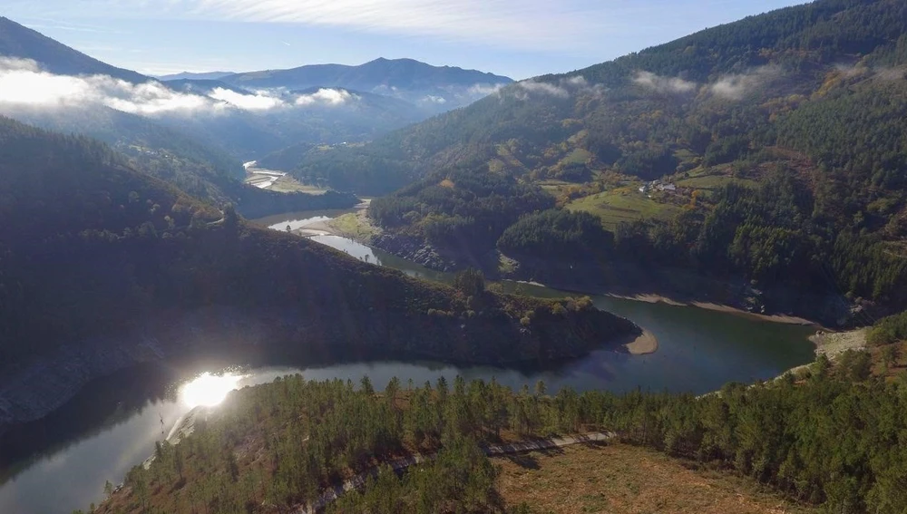 La central hidroeléctrica reversible del alto Navia será garantista La central hidroeléctrica reversible del alto Navia será garantista