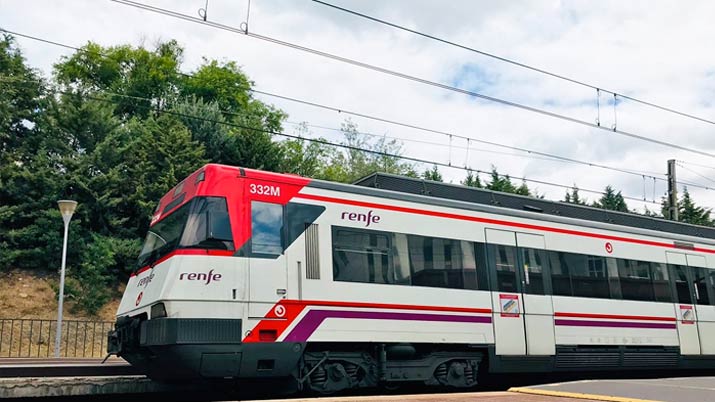 Los usuarios de Renfe piden mejorar el mantenimiento de los Cercanías valencianos Los usuarios de Renfe piden mejorar el mantenimiento de los Cercanías valencianos