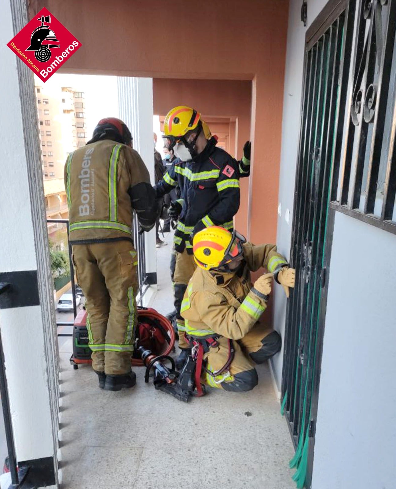 Hallan el cadáver de un hombre en su casa de Benidorm en avanzado estado de descomposición Hallan el cadáver de un hombre en su casa de Benidorm en avanzado estado de descomposición