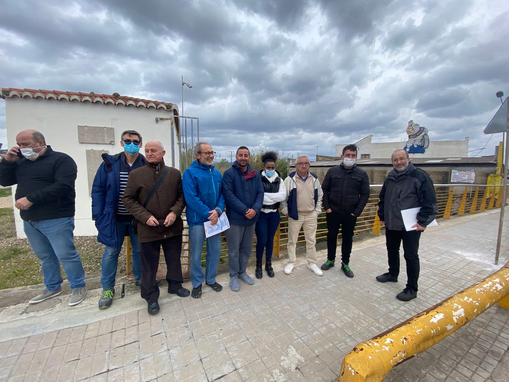 El Senador Mulet visita la ciudad de Alzira y urge a buscar soluciones al barranco de la Casella El Senador Mulet visita la ciudad de Alzira y urge a buscar soluciones al barranco de la Casella