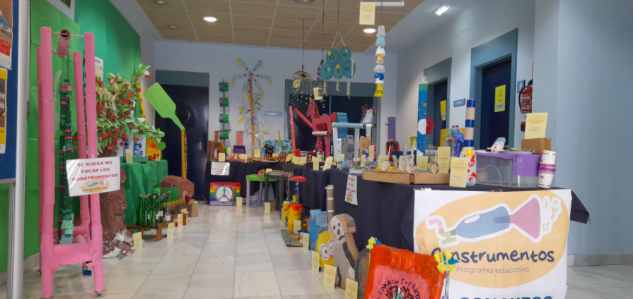 El concurso "Construmentos" bate récord de participación y ya expone sus obras en Nava El concurso "Construmentos" bate récord de participación y ya expone sus obras en Nava