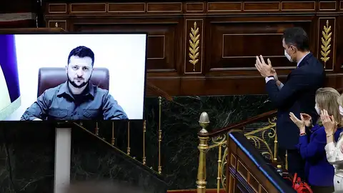 Zelenski durante su comparecencia en el Congreso Zelenski durante su comparecencia en el Congreso