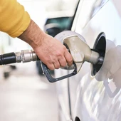 Las gasolineras low cost son las que están aplicando mayores subidas Las gasolineras low cost son las que están aplicando mayores subidas