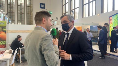 &Aacute;ngel Escobar Fruit Log&iacute;stica