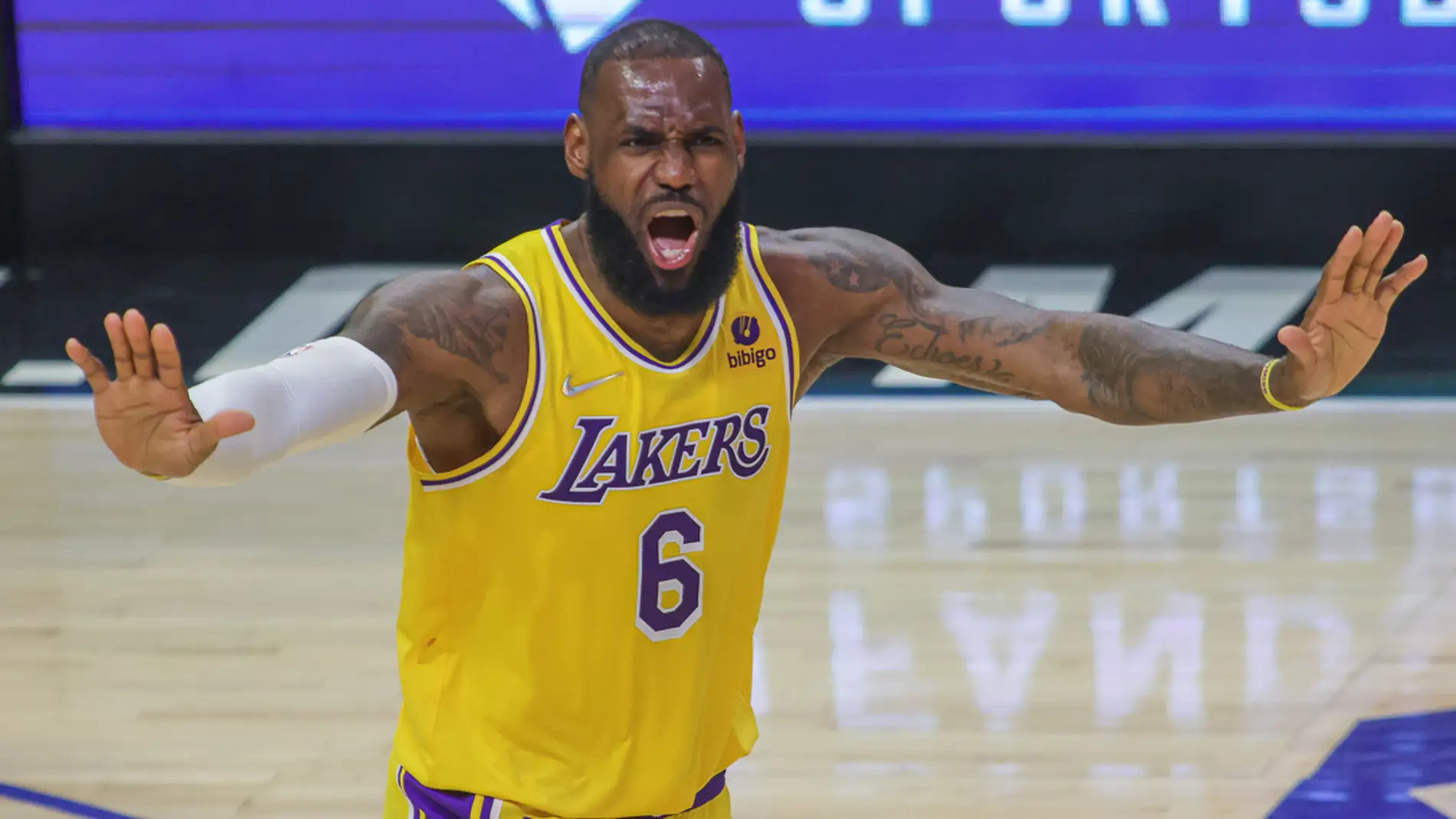 Debacle histórica de Los Lakers que se quedan sin playoffs de la NBA