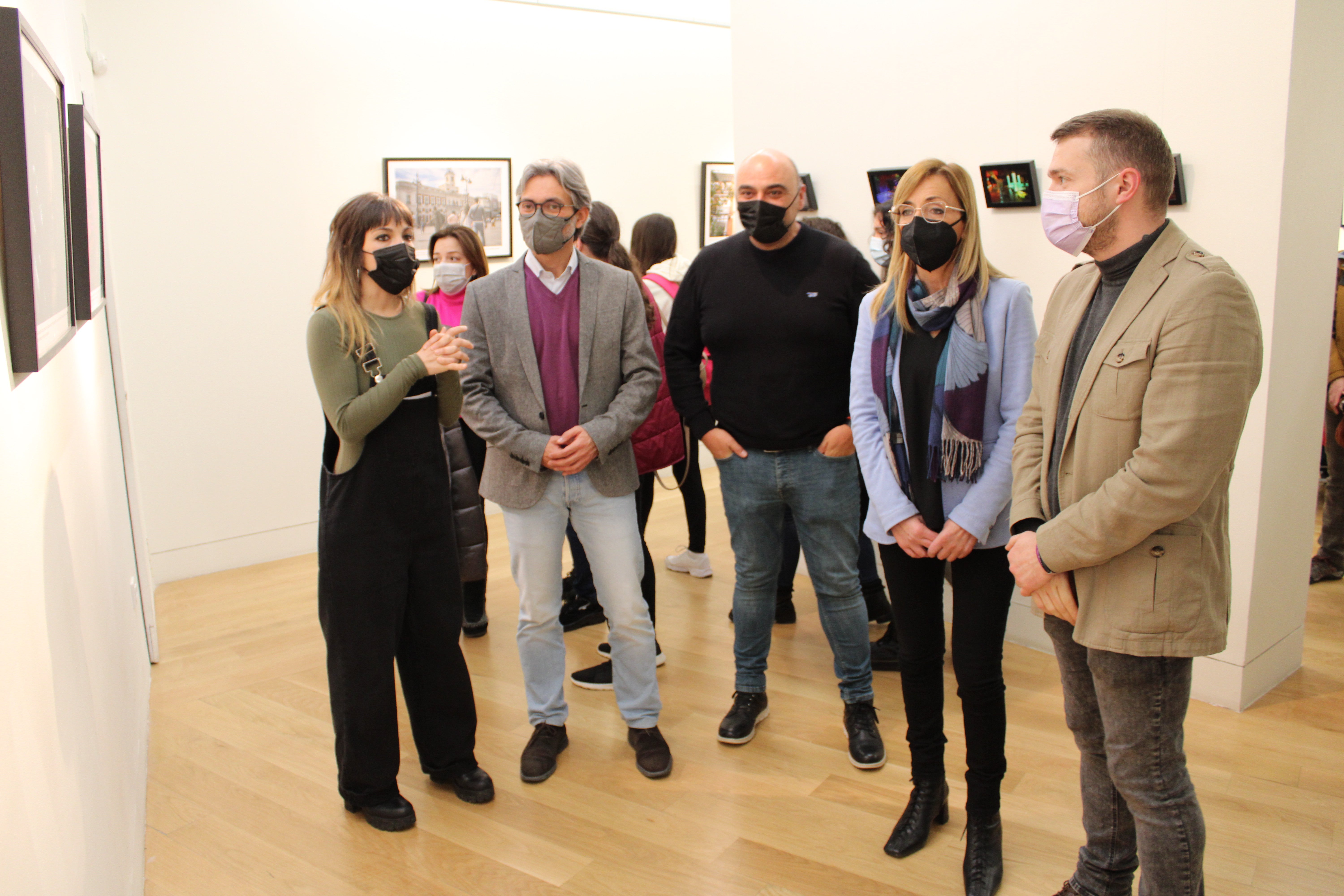 ‘In Visibles’ denuncia a través de imágenes la situación de las víctimas de la prostitución y la trata ‘In Visibles’ denuncia a través de imágenes la situación de las víctimas de la prostitución y la trata