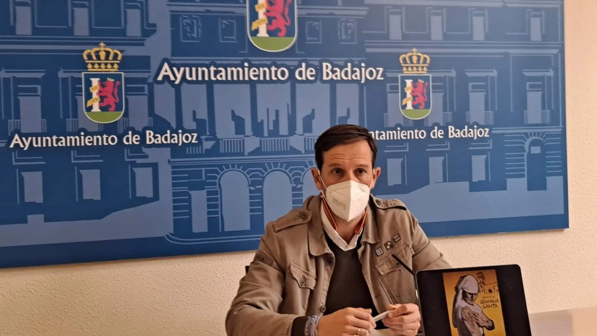 El dispositivo de seguridad durante la Semana Santa de Badajoz constará de 1.200 servicios, 630 de policía local 