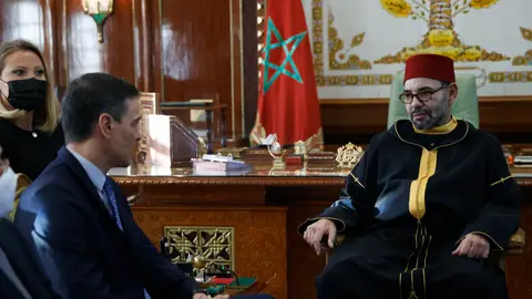 Encuentro entre Pedro Sánchez, presidente del Gobierno, y el rey de Marruecos, Mohamed VI, en Rabat