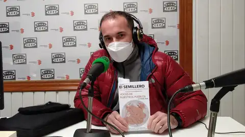 Miguel Vélez, arquitecto y escritor Miguel Vélez, arquitecto y escritor