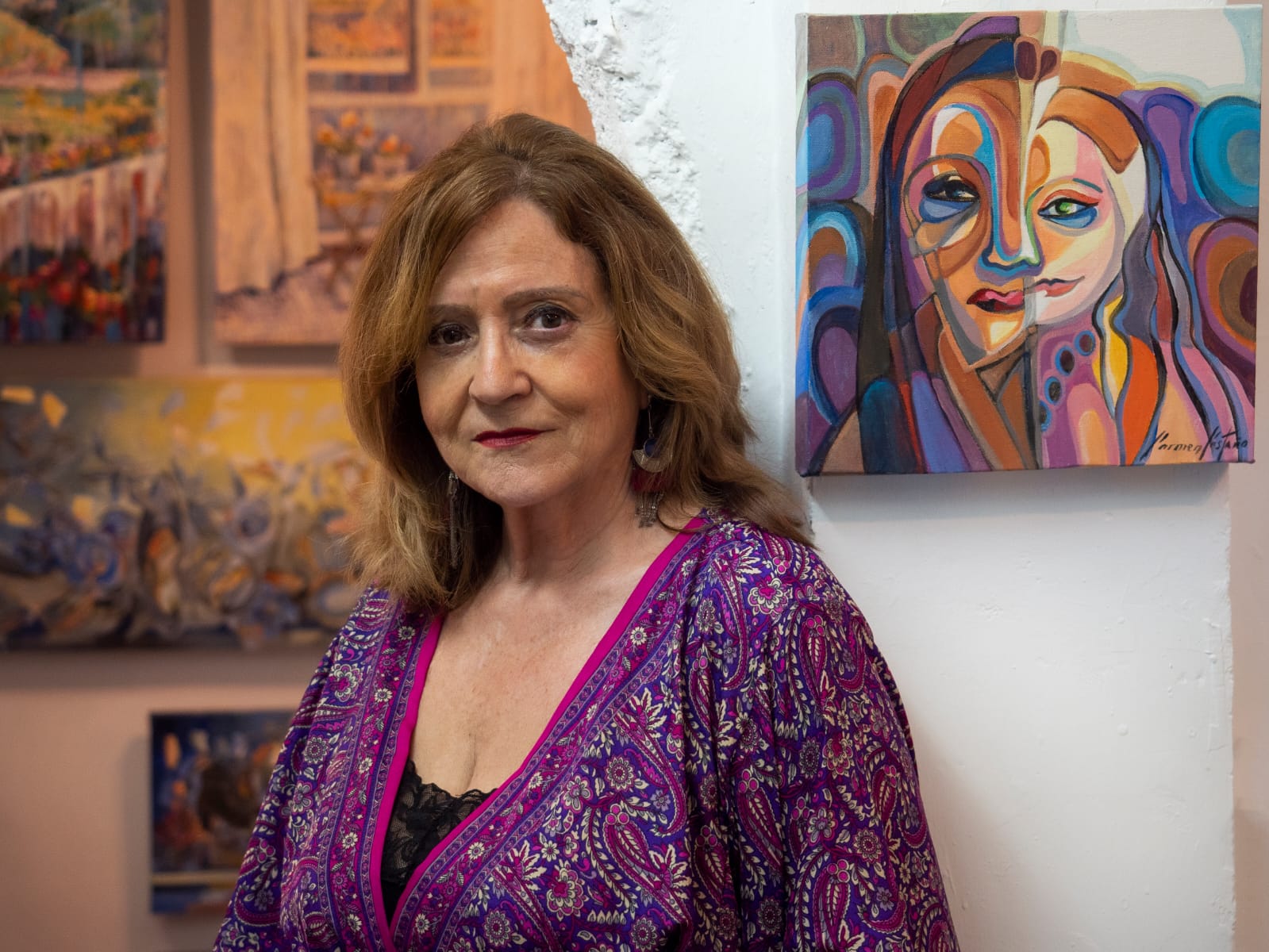 Carmen Castaño: la pintora eldense que reinventa el realismo mágico Carmen Castaño: la pintora eldense que reinventa el realismo mágico