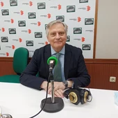 Francisco Cañizares en los estudios de Onda Cero Ciudad Real Francisco Cañizares en los estudios de Onda Cero Ciudad Real